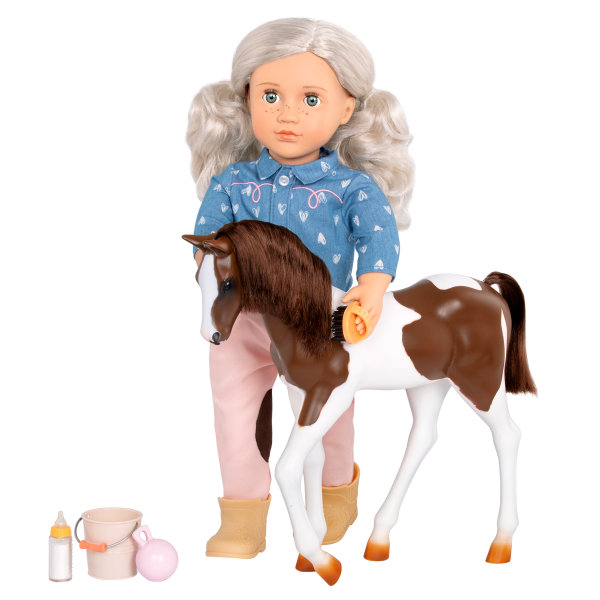 18-inch Equestrian Doll Yanira & Horse Foal Grooming Accessories