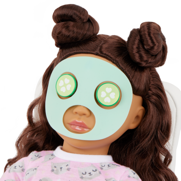 Close up of OG Doll with facial mask